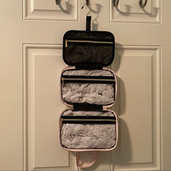 Yumi Kim hanging toiletry makeup cosmetic case - Picture 5 of 12